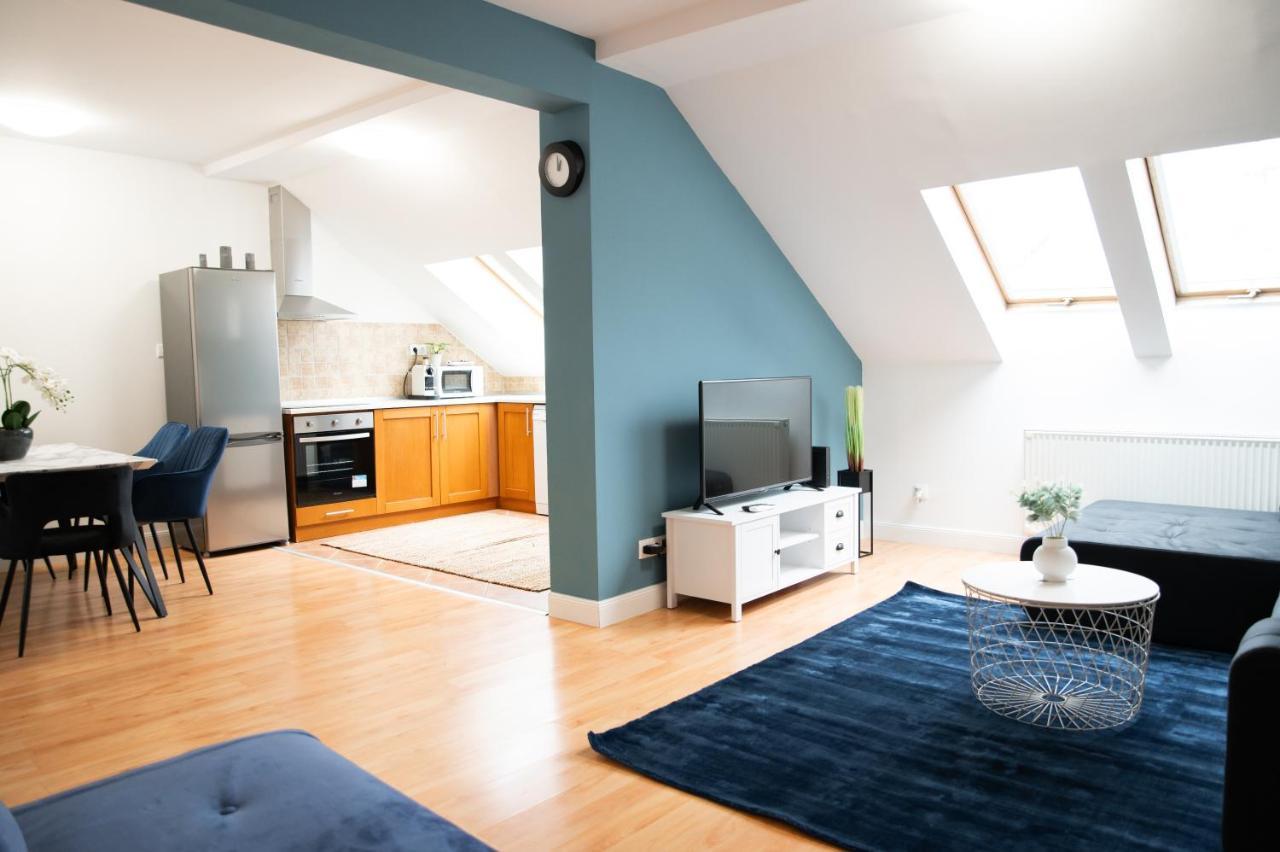 Balcony Dohany Street Apartment บูดาเปสต์ ภายนอก รูปภาพ
